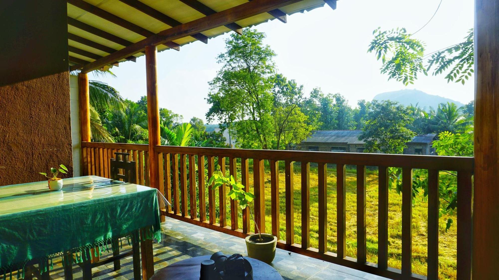 Sigiri Dilu Villa Sigiriya Esterno foto