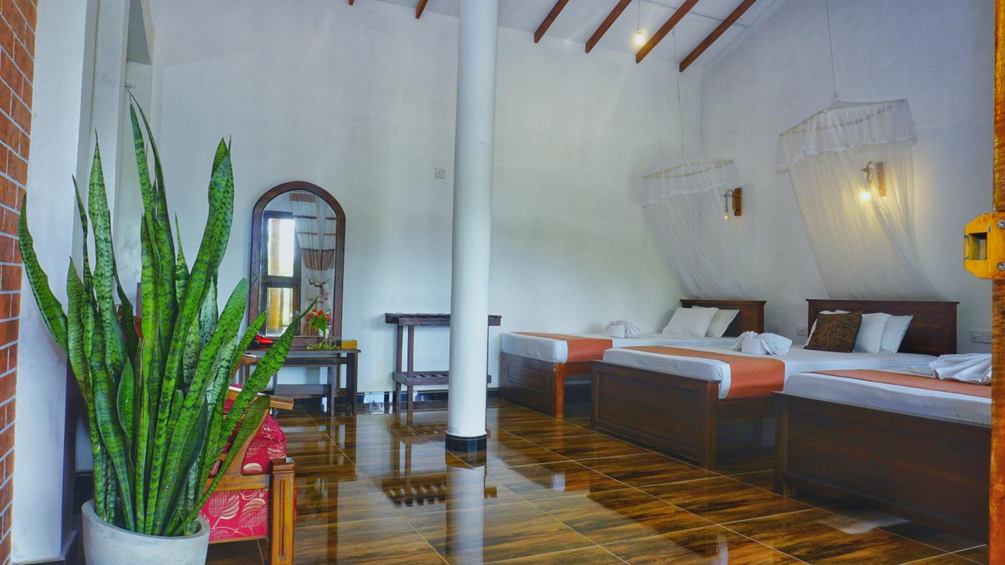 Sigiri Dilu Villa Sigiriya Esterno foto